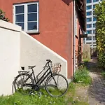 Charm 3 - Cozy 1-bdr With Shared Garden Lejlighed *