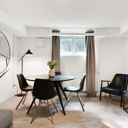 Sanders Charm - Cozy One-bedroom With Shared Garden Copenhagen