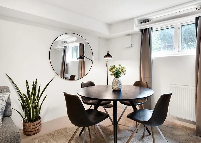 Charm 3 - Cozy 1-bdr With Shared Garden *